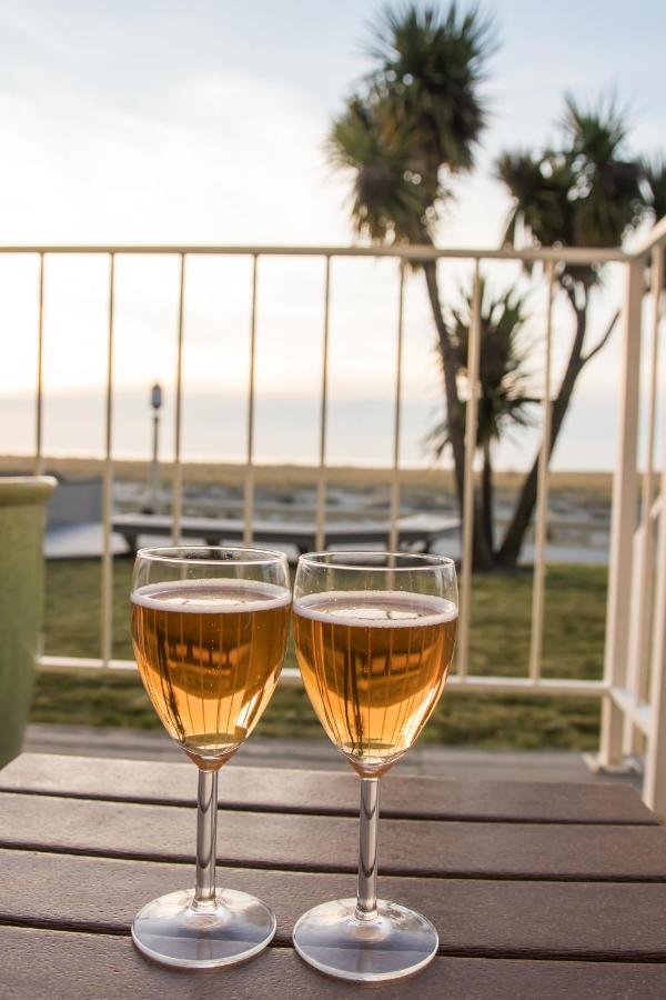 Inn Of The Four Winds Seaside Oceanfront エクステリア 写真